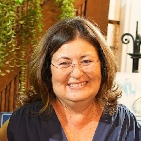 קרול יונס פנחס
